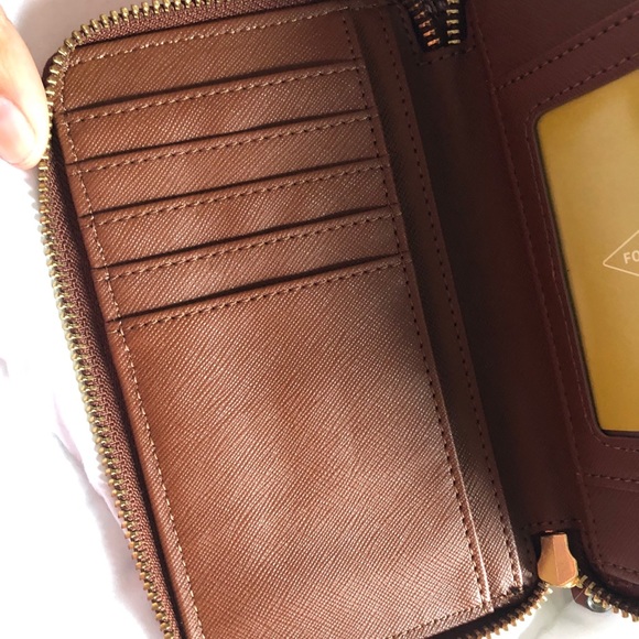 Fossil Brown Wallet/Wristlet - Picture 6 of 8